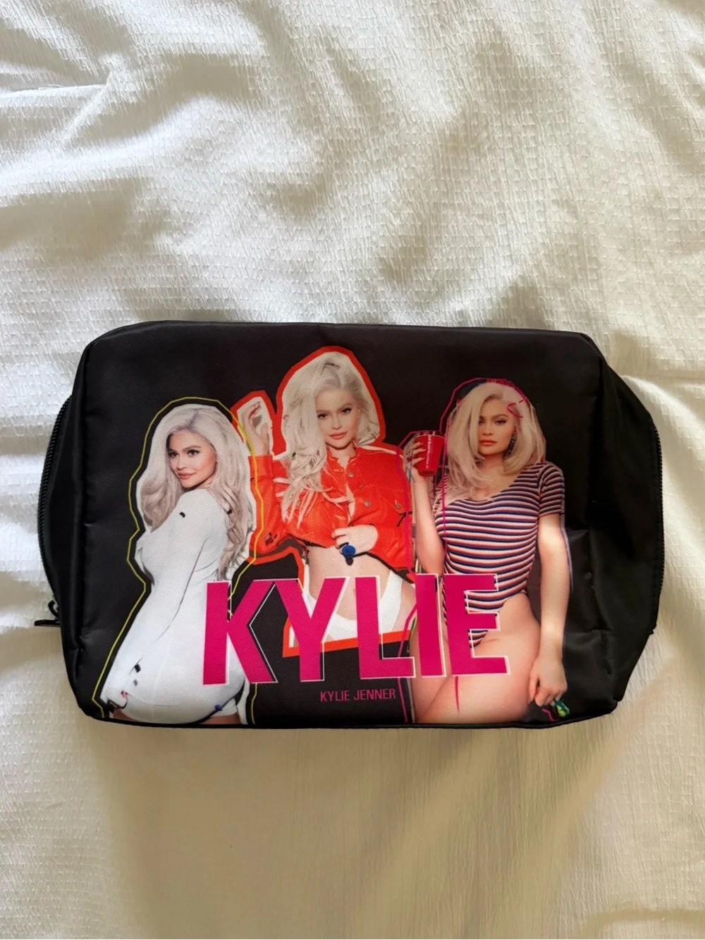 Kylie Cosmetics excellent full